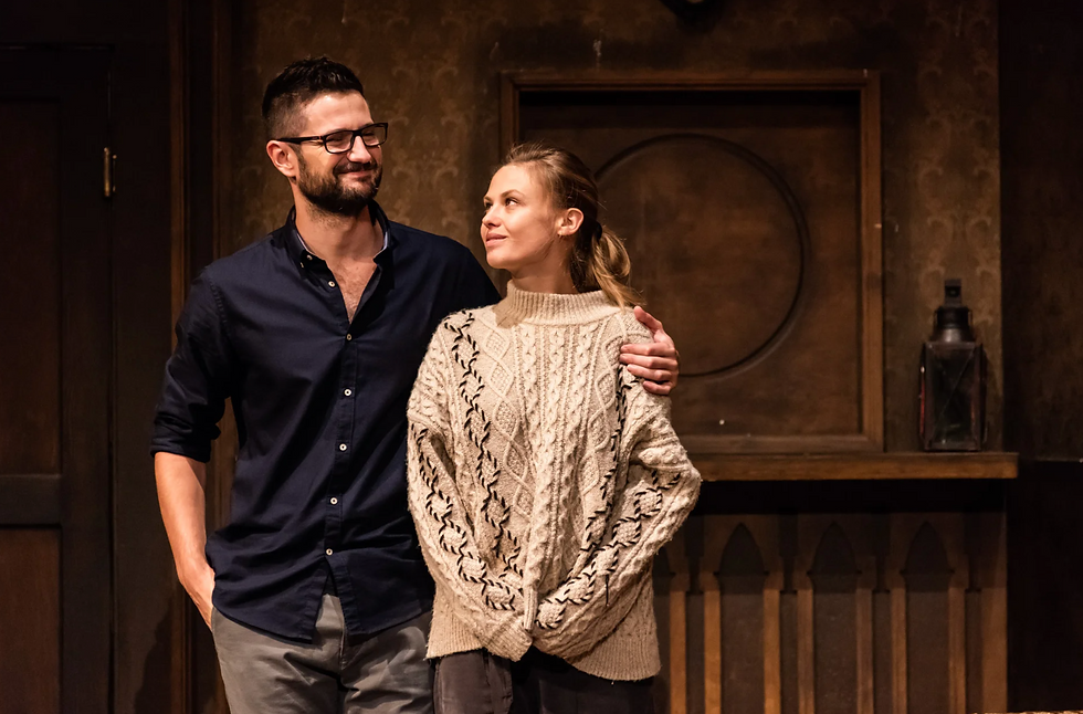 wrócę przed północą teatr kwadrat kadr ze spektaklu
