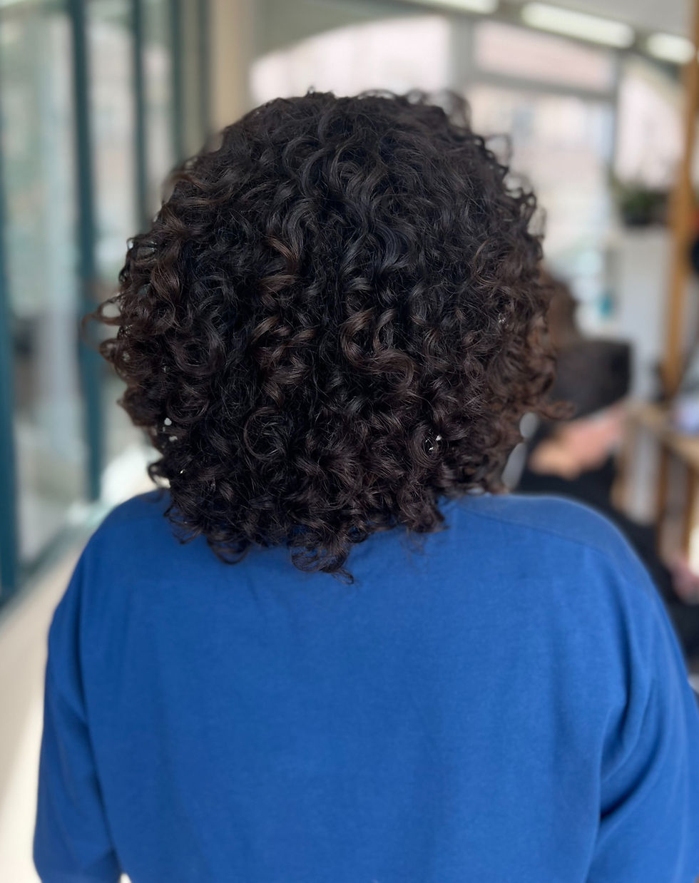 photo de dos femme cheveux bouclés - Green Concept