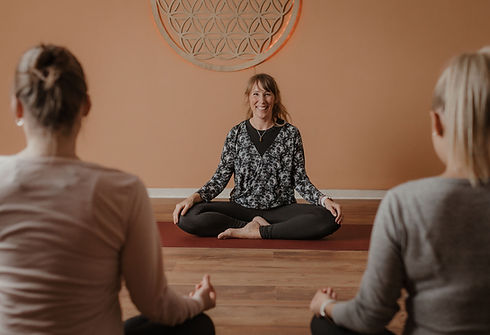 Yoga, Breathwork, Kinderyoga, Schwangeschaftsyoga, Postnatlyoga, Männeryoga, Vinyasa Yoga, Breathwork-Journeys, Life-Coaching,in Hanau, Steinheim