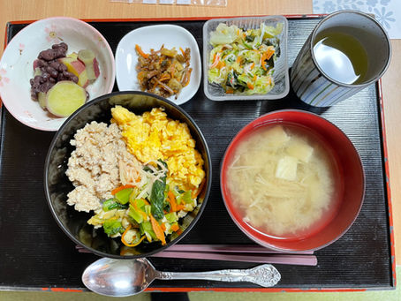 ３月２３日(月)