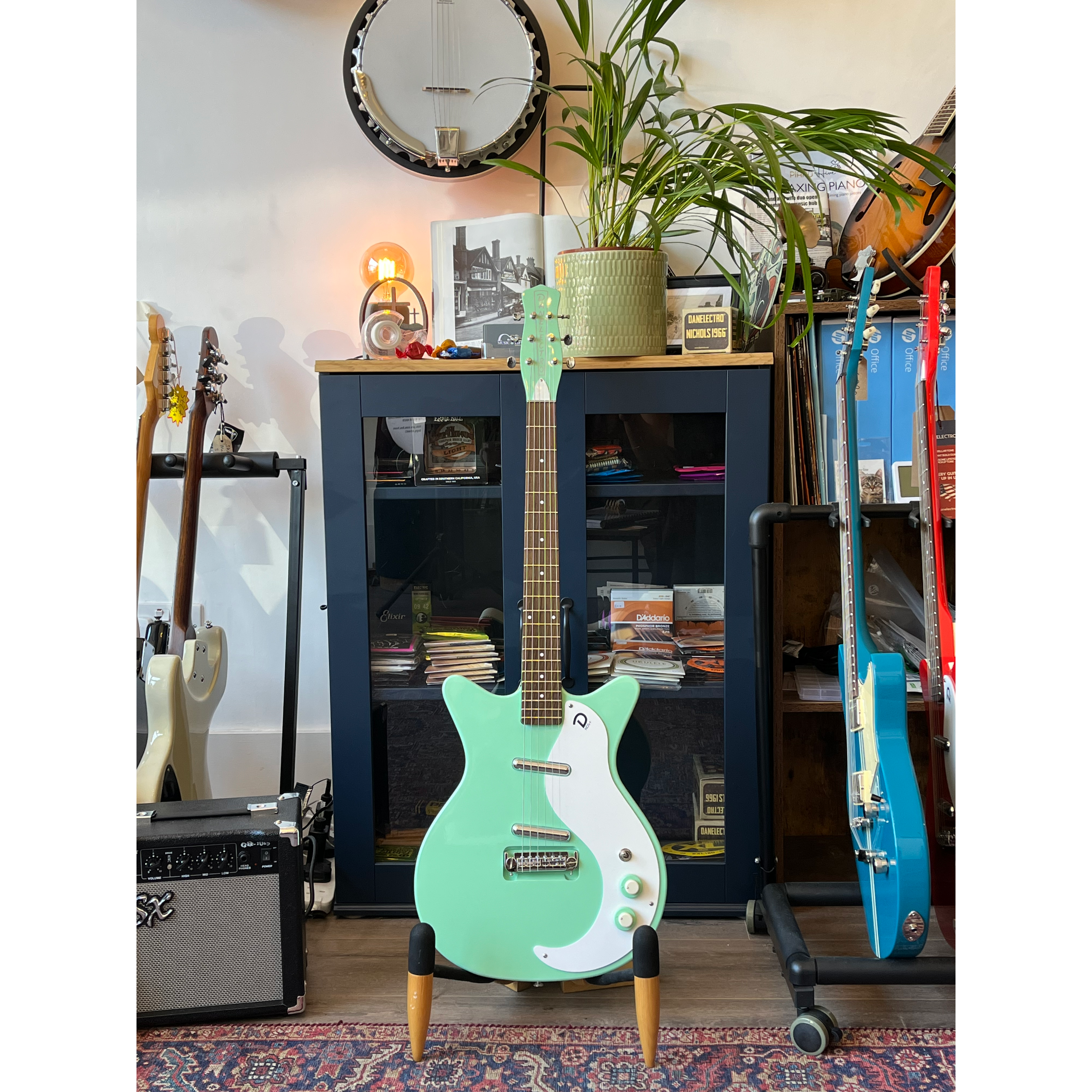 Danelectro Light Green NOS+