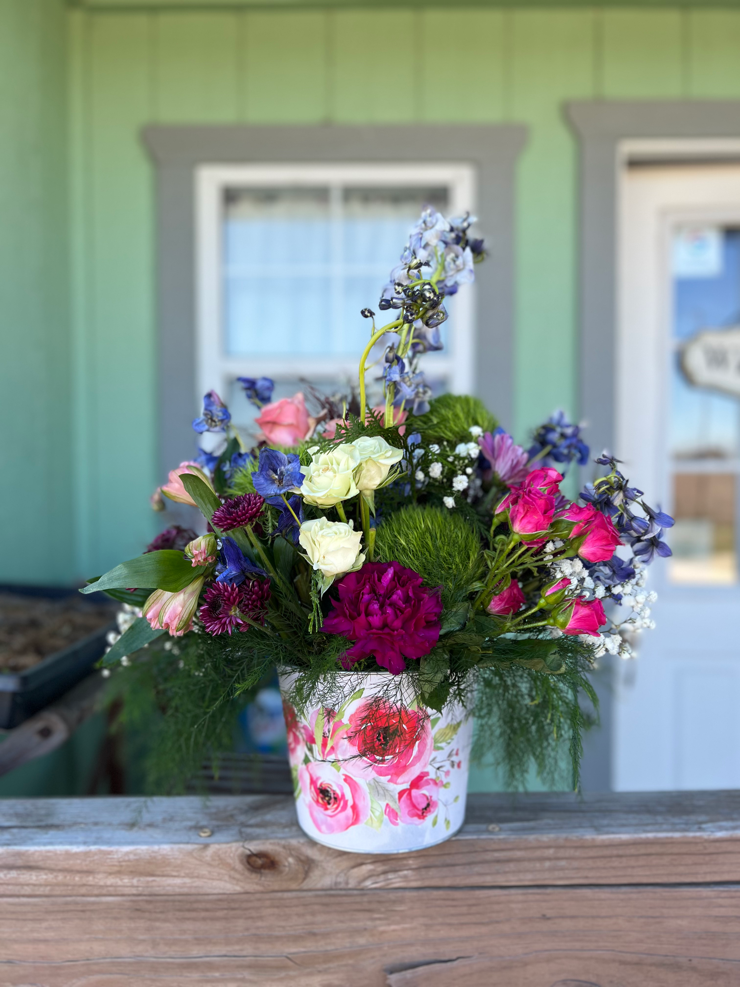 Floral tin Spring mix