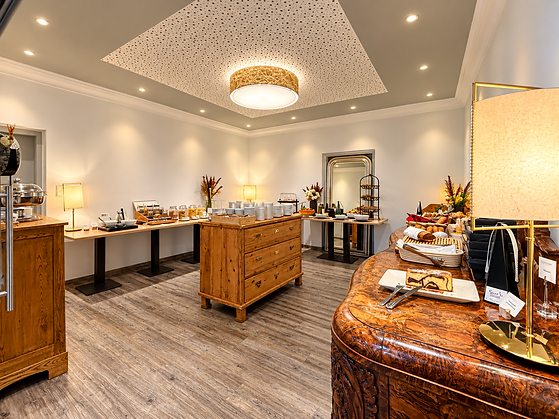 fruehstueck_weinhotelwachau_buffet.png
