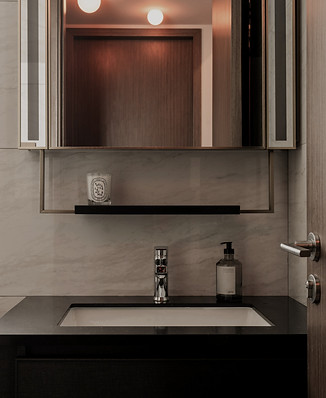 Haus Office-53 Normanton Park (18)_edited.jpg