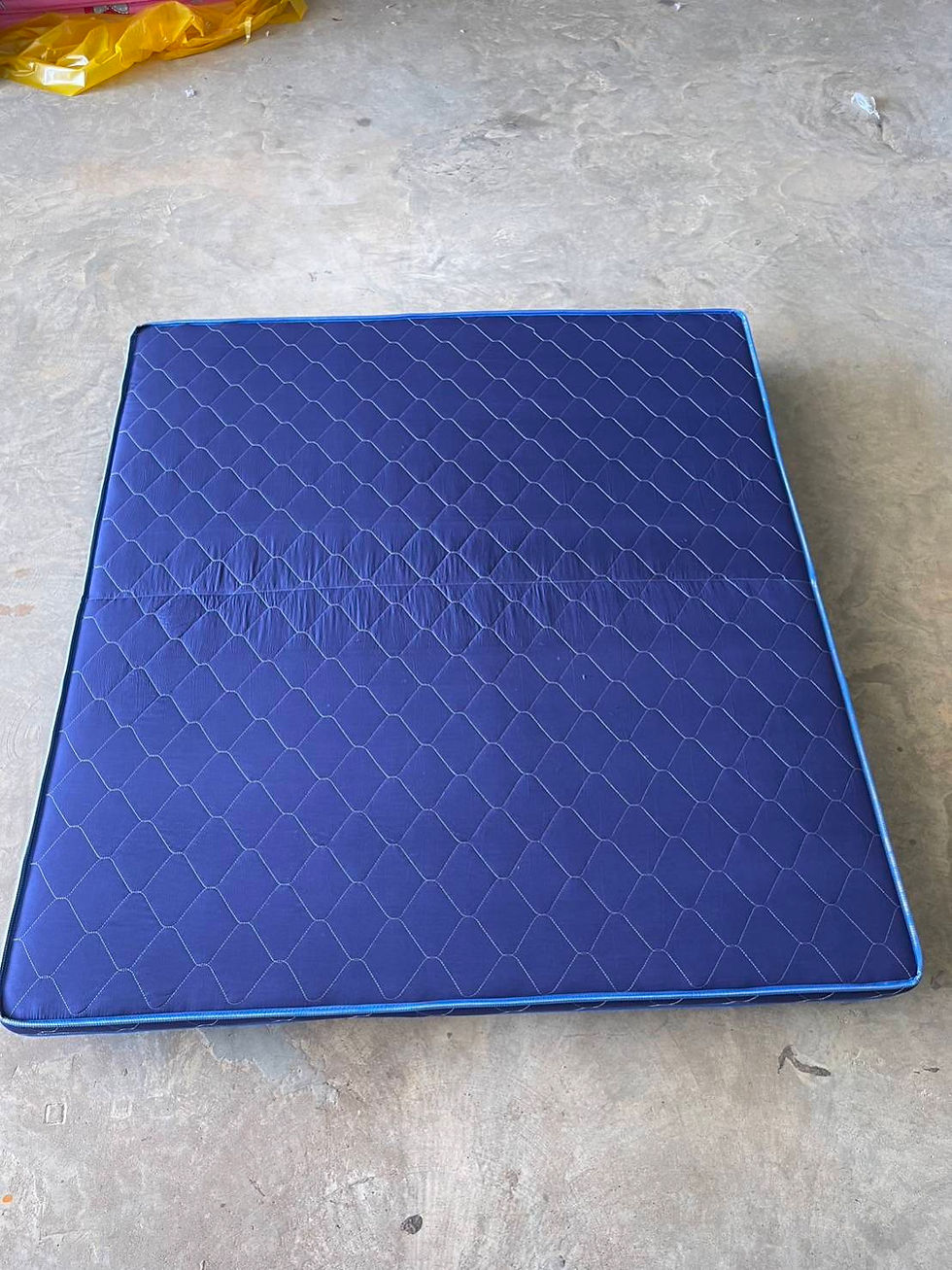 ภาพขนาดย่อ: ที่นอน 5.5-6 ฟุต