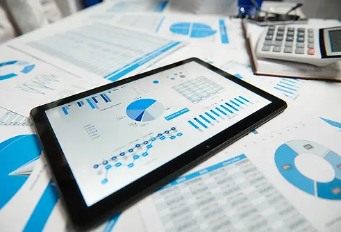 Data-Analysis-Renov8-Consulting.webp