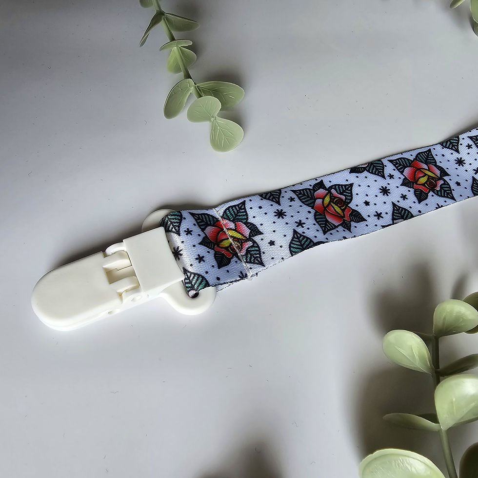 Miniature : Attache-suce en tissus pour bébé aux motifs originale