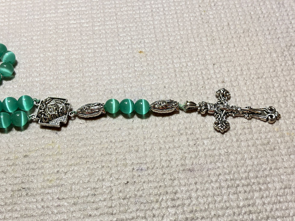 Thumbnail: Cat Eye rosary 