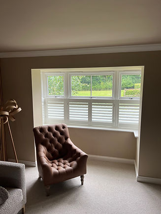 cafe style shutters in lexicon white