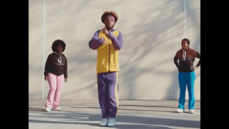 giphy (100).gif