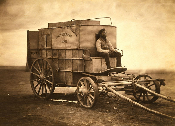 Roger-Fenton-The-Photographic-Van-3.jpg