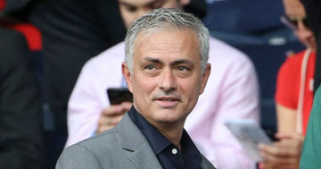 Jose thumbs up Manchester United 