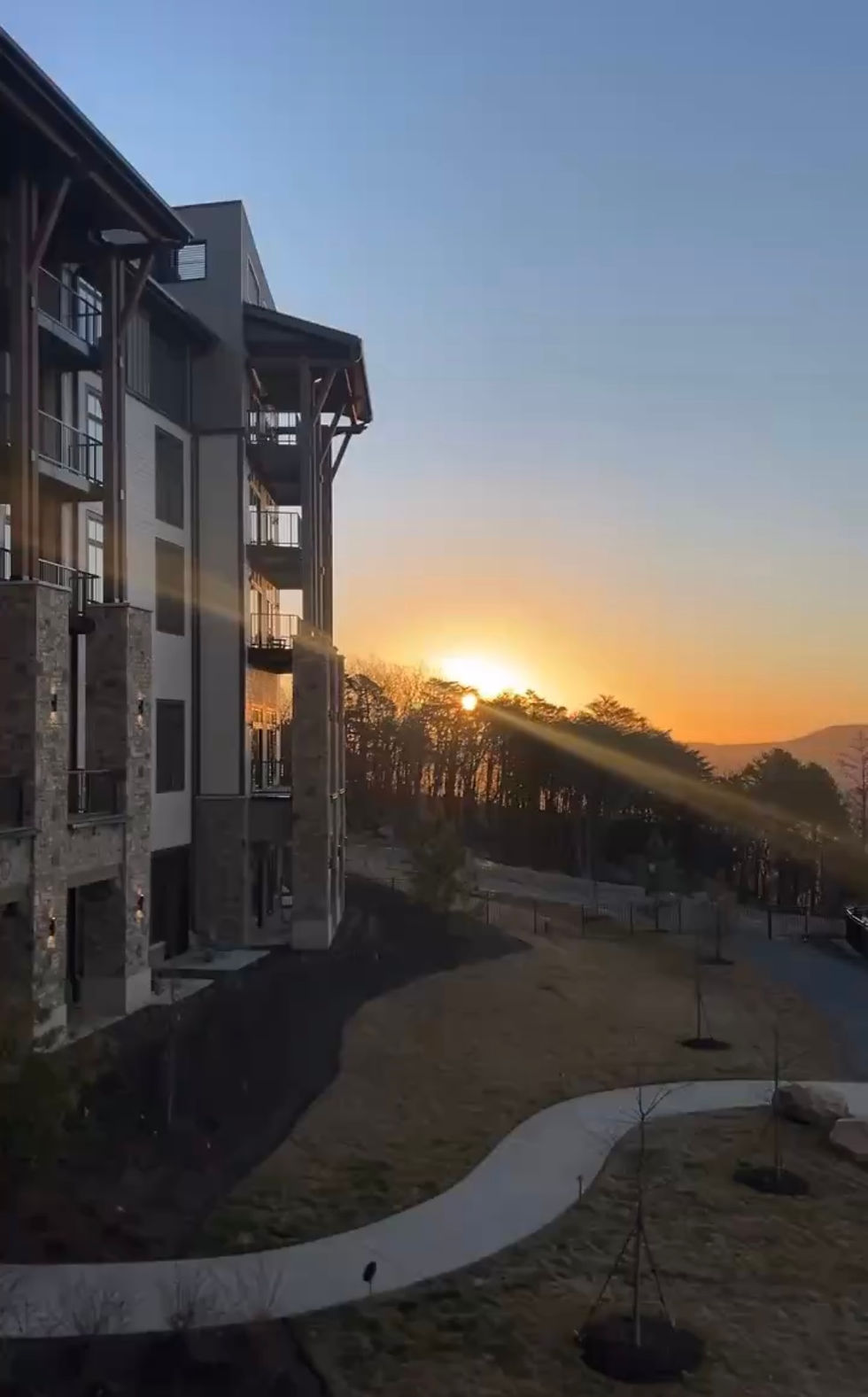Sunrise at McLemore Resort