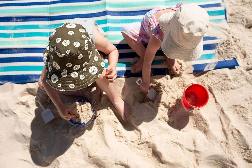Thumbnail: Reversible Bucket Hat - Brown Sand Dollars