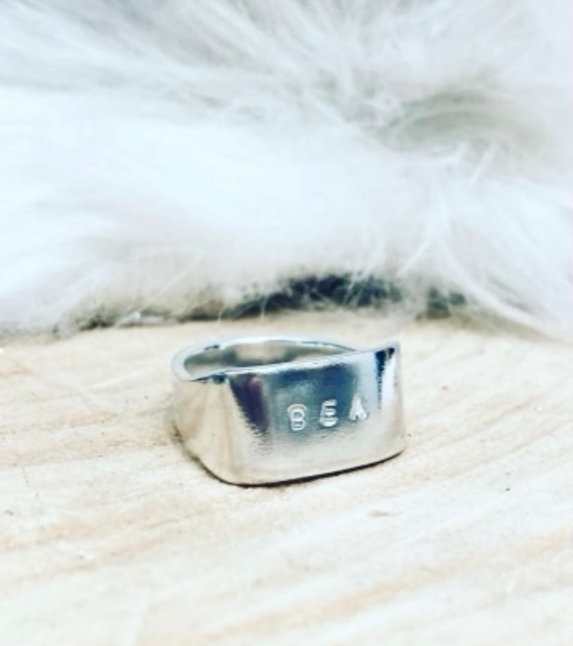 Thumbnail: Mens signet ring 