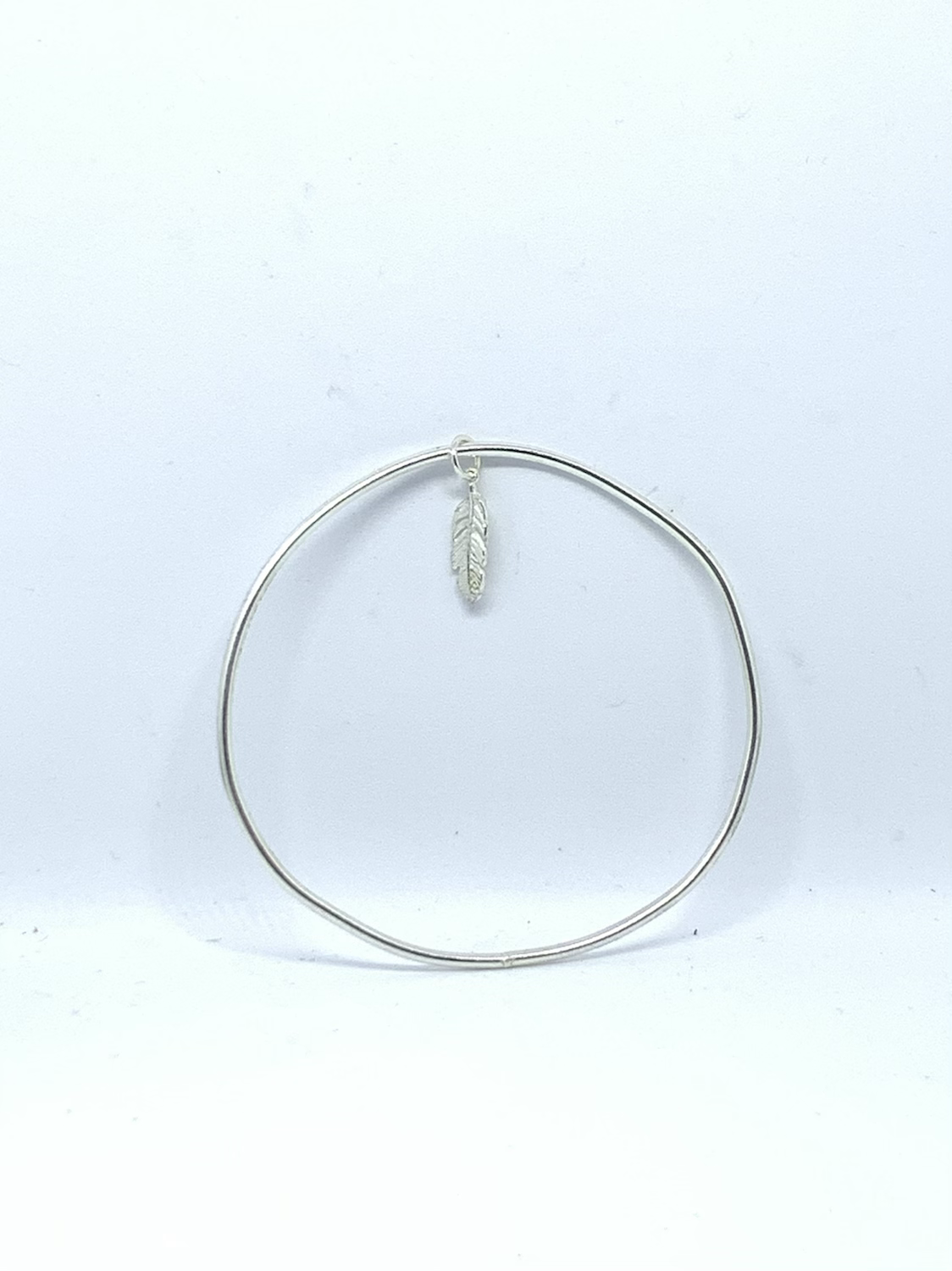Feather bangle