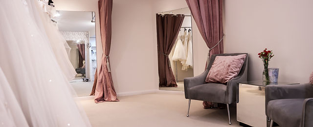 Book Your Appointment with The Wedding Wardrobe Now! Book Your Appointment with The Wedding Wardrobe Now!
