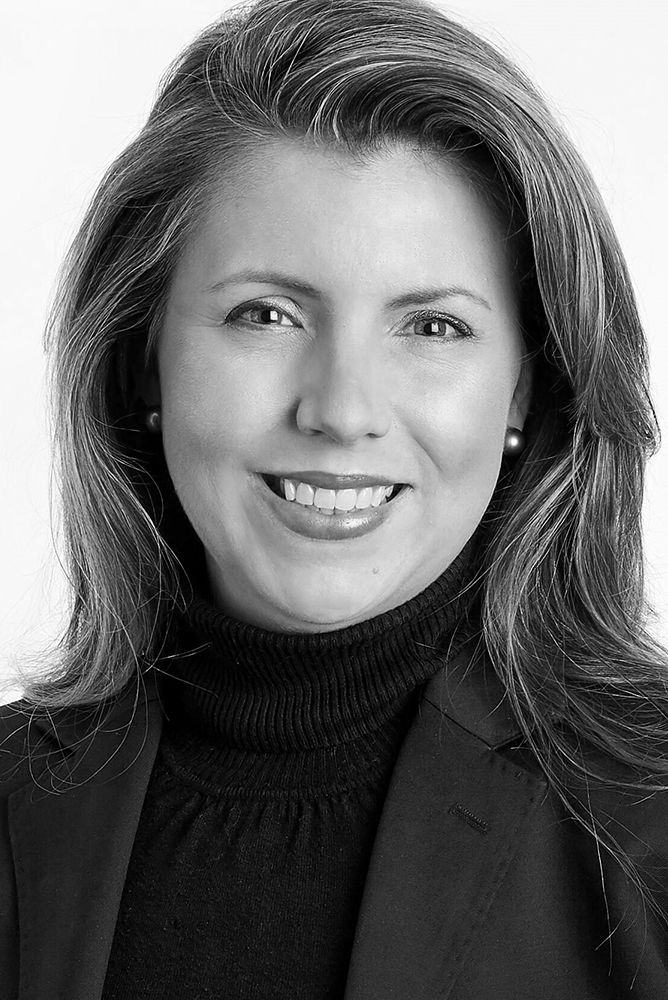 Lynsey Barron