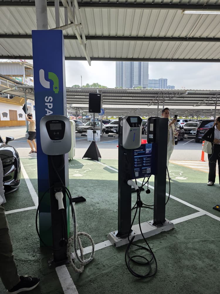 WhatsApp Image 2025-09-24 at 17.40.11 (2)