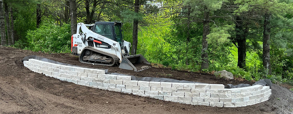 Darryl_Waletzko_LLC_Retaining_Wall_Outdoor_Landscaper_edited_edited.jpg