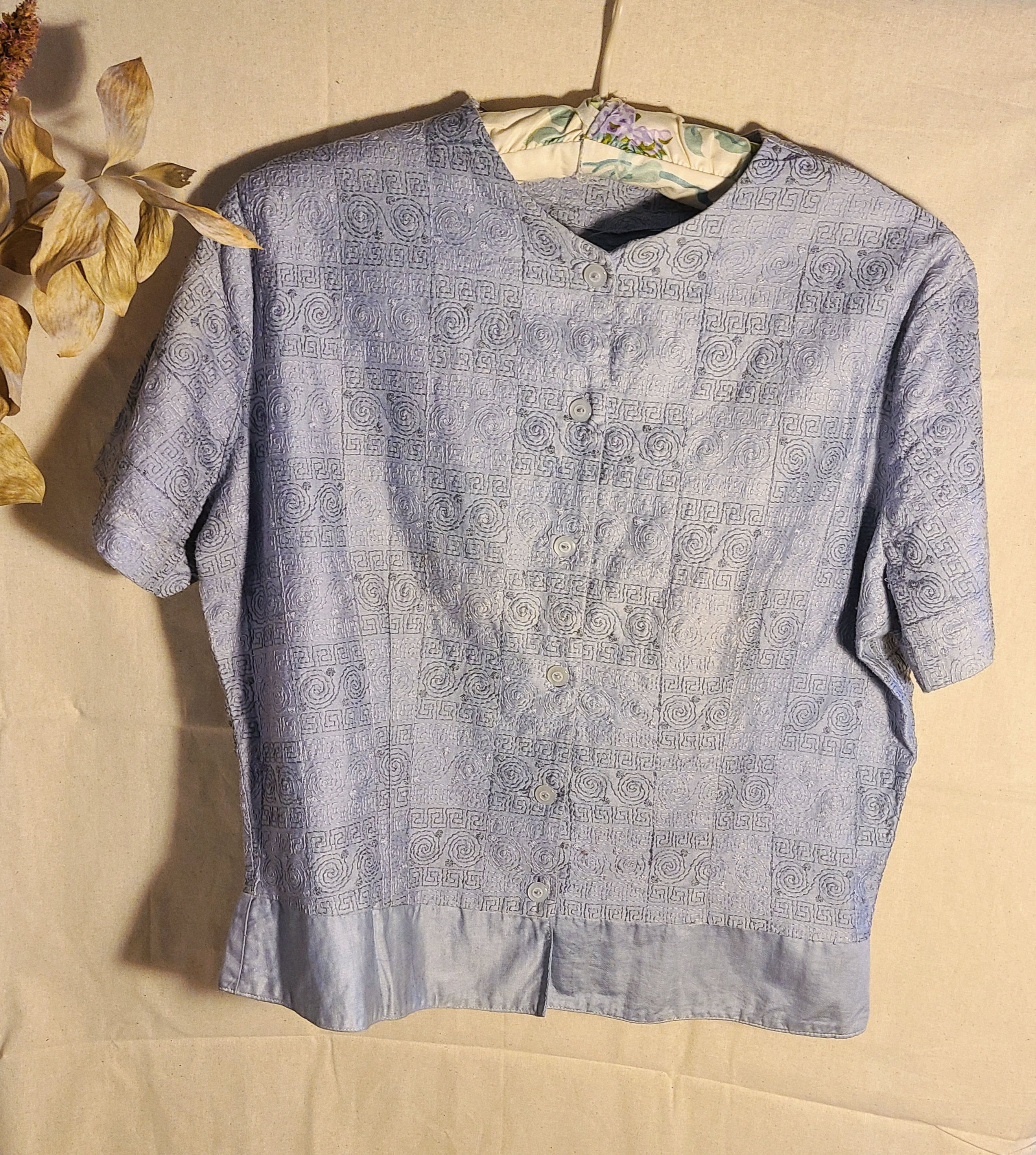 1930's Embroidered Patterned Silk Blouse