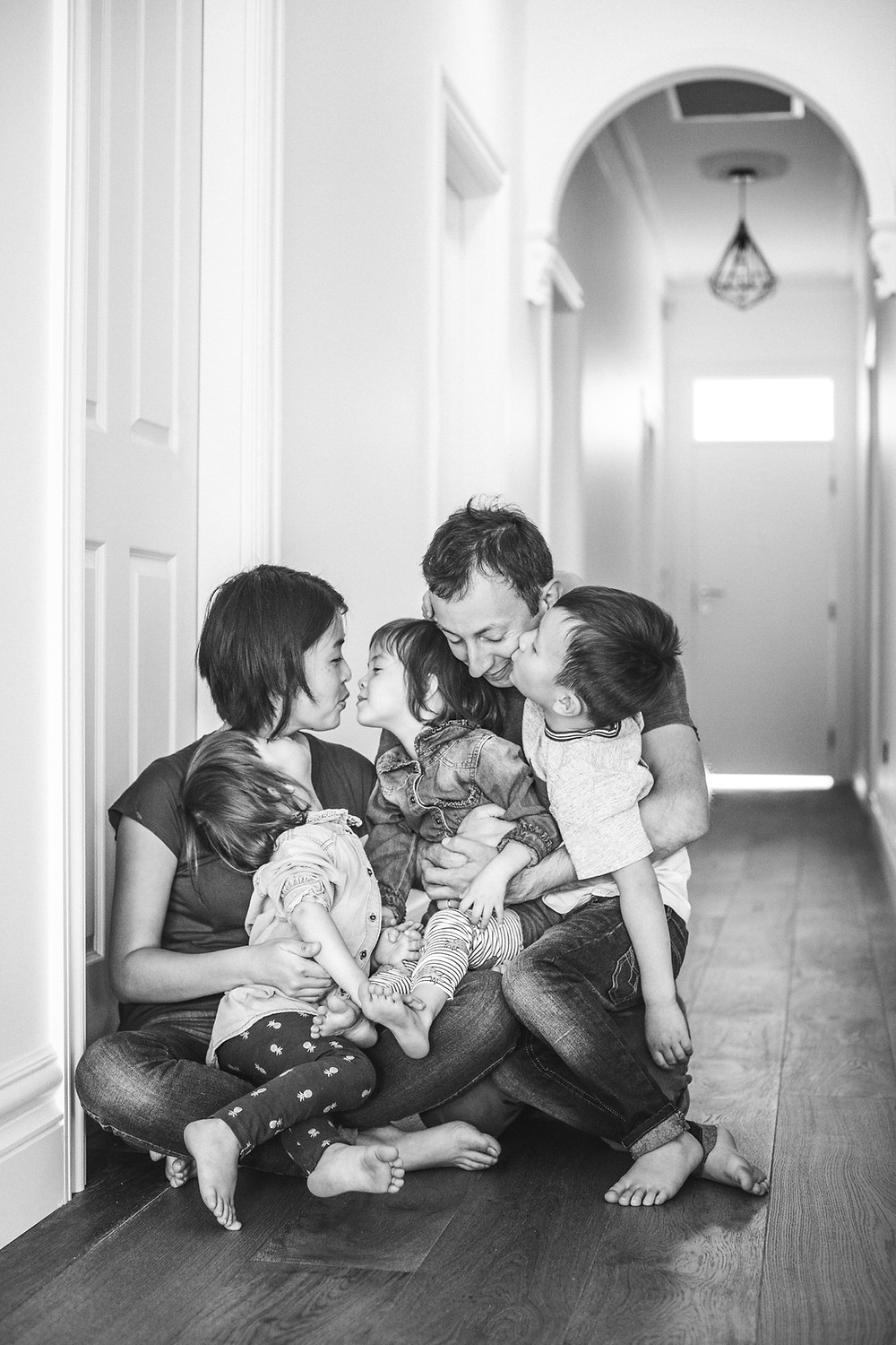 Documentary family photography with Blue Mountains photographer de lumière photography