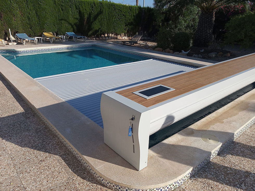 volet--piscine-hor-sol-avec-aillage.jpg