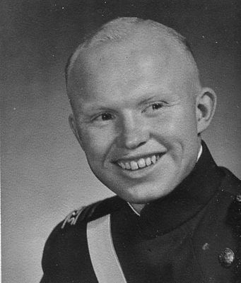 Roger Conrad Axlund