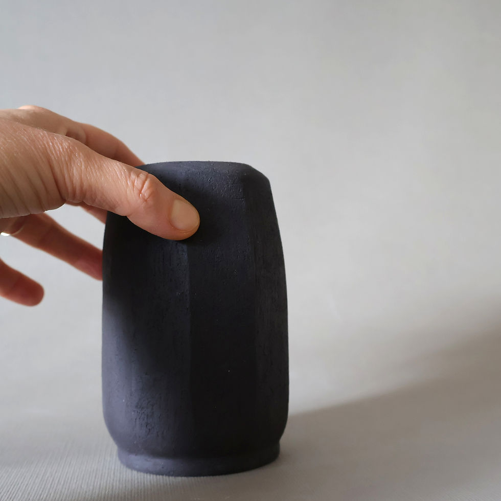 Thumbnail: Night vase