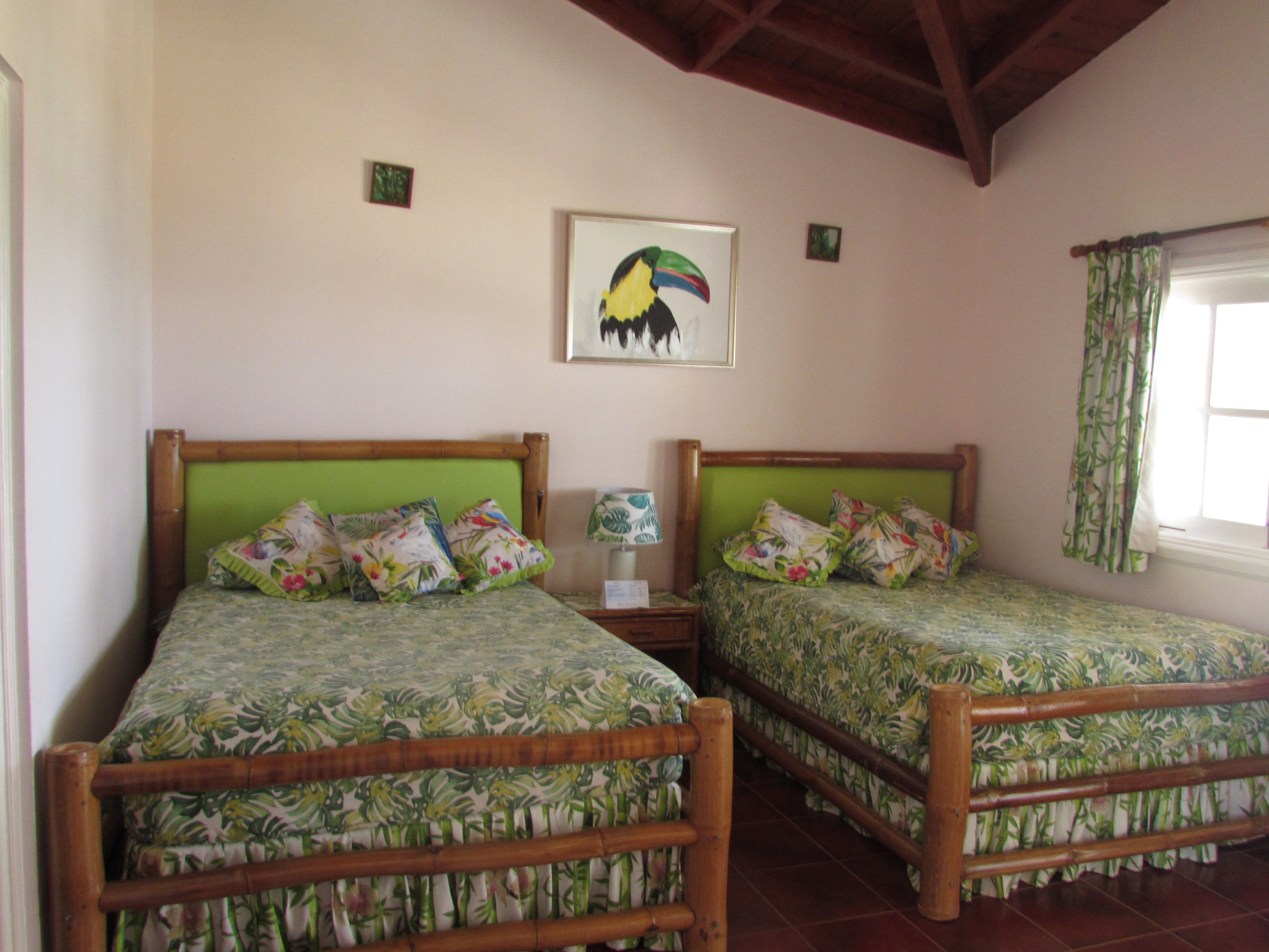 >>Deposit Shared Two Bed Room<< for 1 Person (Total $1888)