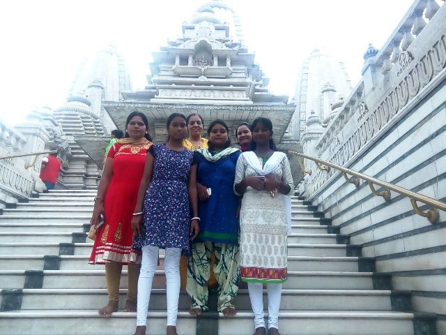 Jan Seva English Course Students Educational Visit to Birla Mandir
