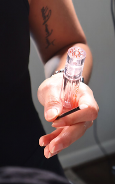 kirstan-Lieu-makeup-holding-lip-gloss-and-disposable-lip-wand