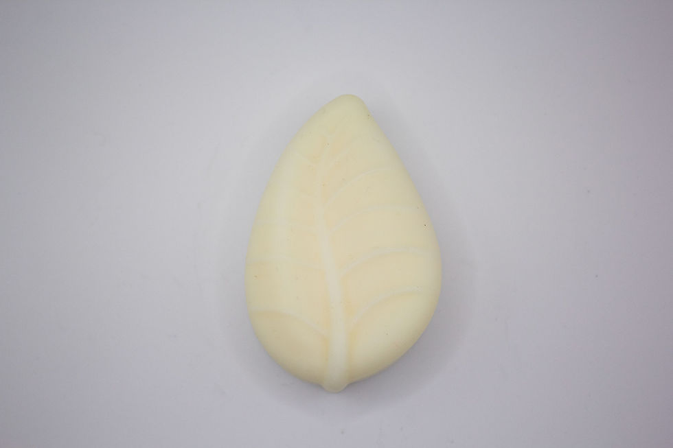 Nettoyant solide peux sensibles corps et visage