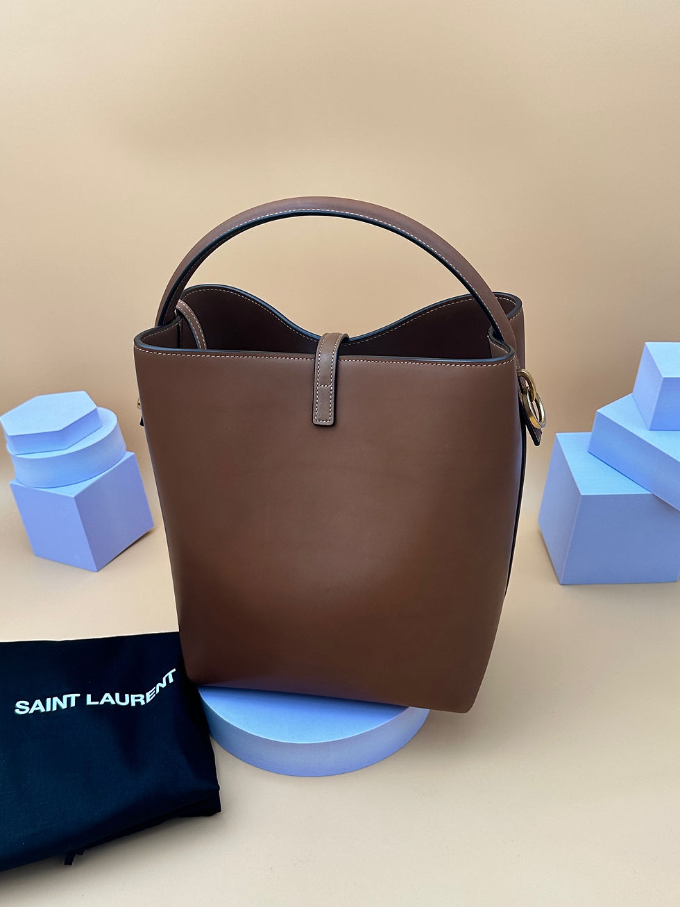 Thumbnail: SAINT LAURENT LE 37  BUCKET BAG