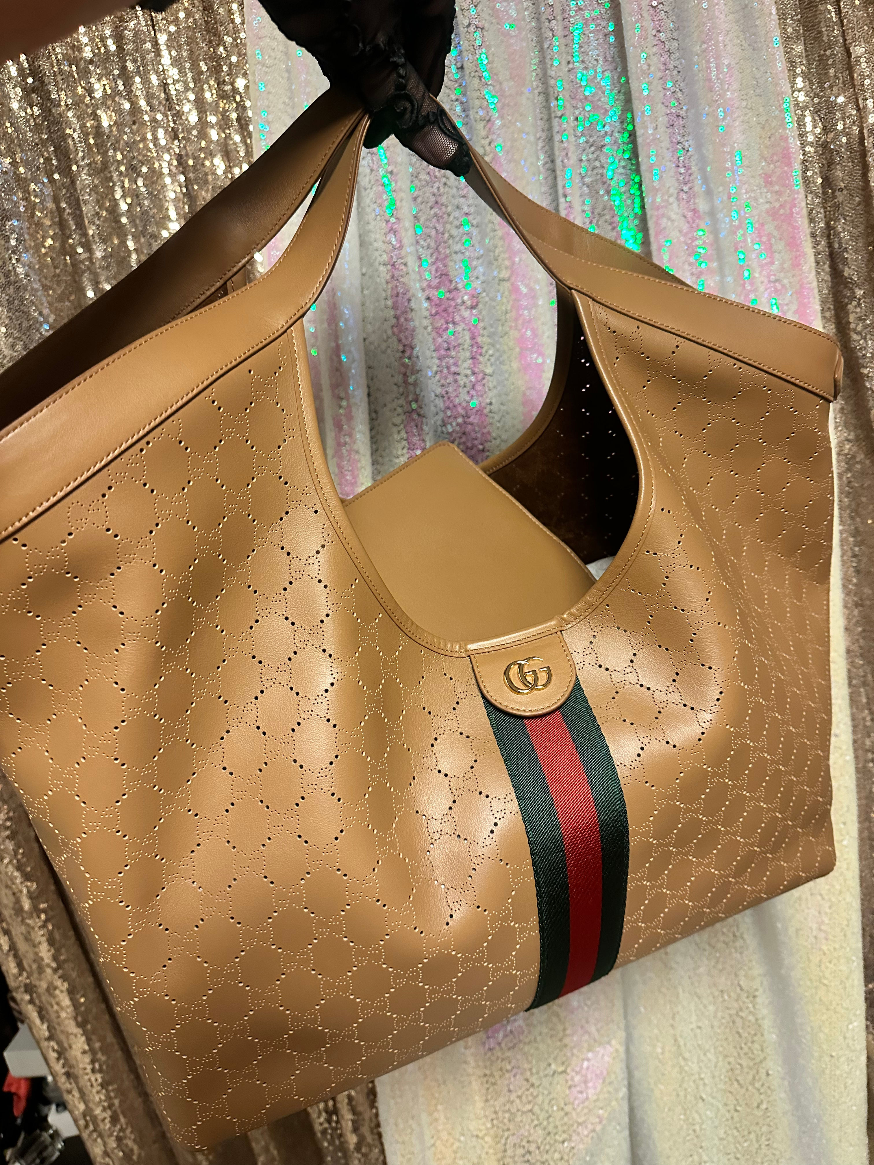 GUCCI LARGE PERFORATED GIGLIO BROWN