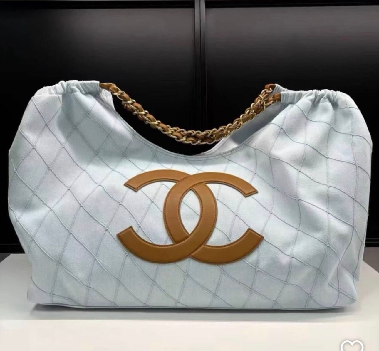 CHANEL DENIM BEACH TOTE