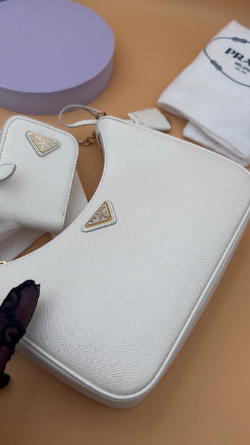 Thumbnail: PRADA RE EDITION 2005 SAFFIANO IN WHITE