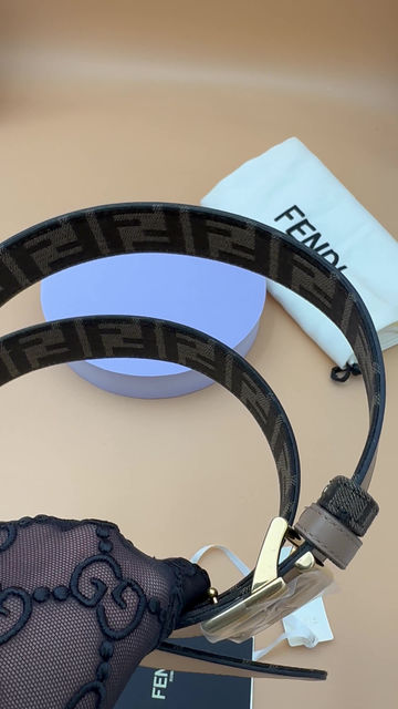 Thumbnail: FENDI REVERSIBLE BELT Size 90