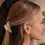 Thumbnail: Eyelets - Small claw clip Ivory