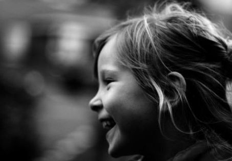 А почему ты улыбаешься?