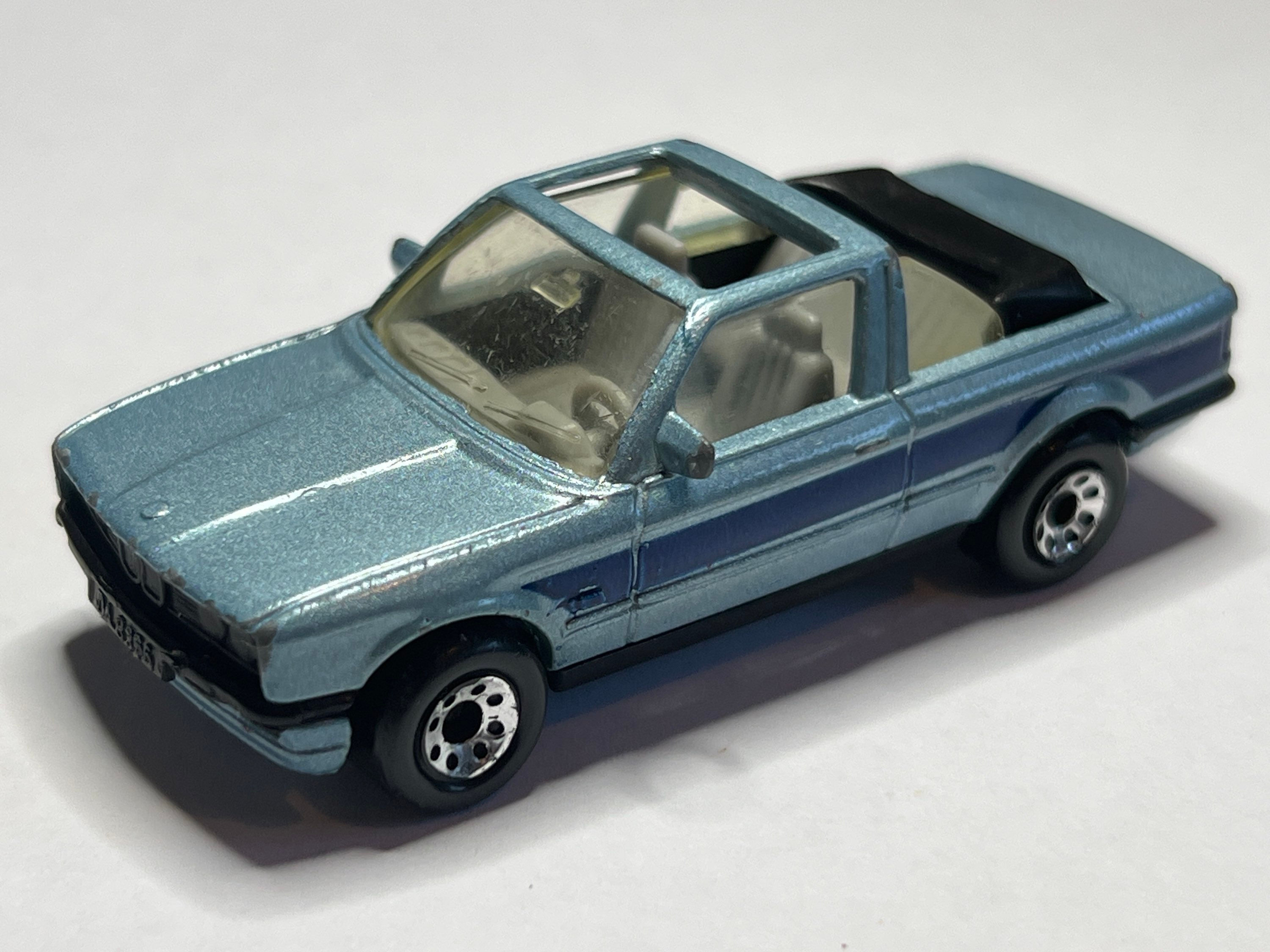 BMW 323i Cabriolet (1990)