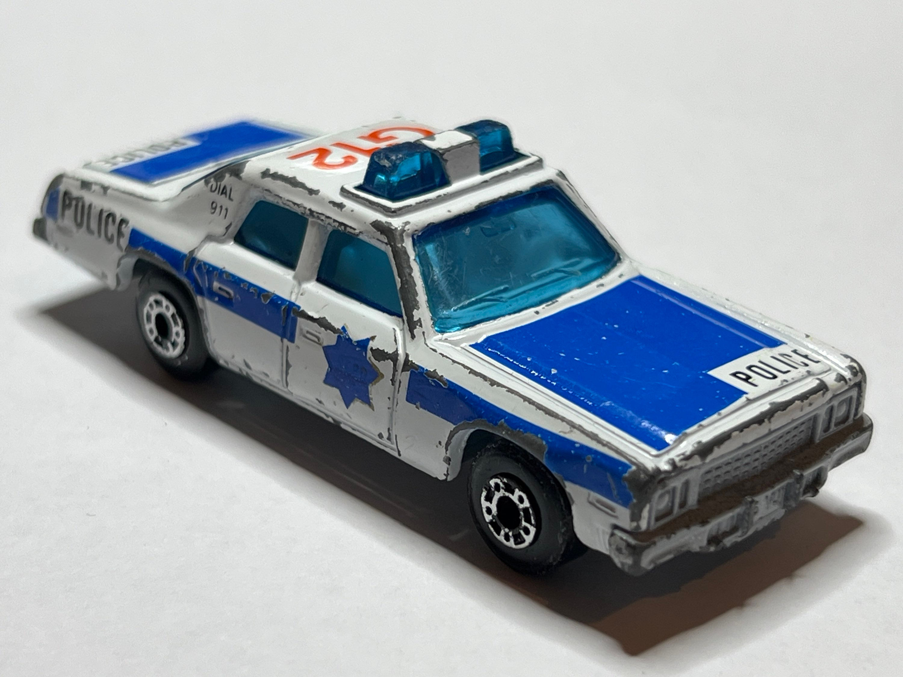 Plymouth Grand Fury (1990)