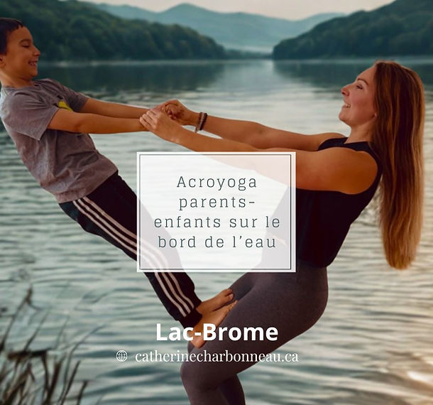 Acroyoga parents-enfants bord de l'eau.jpg