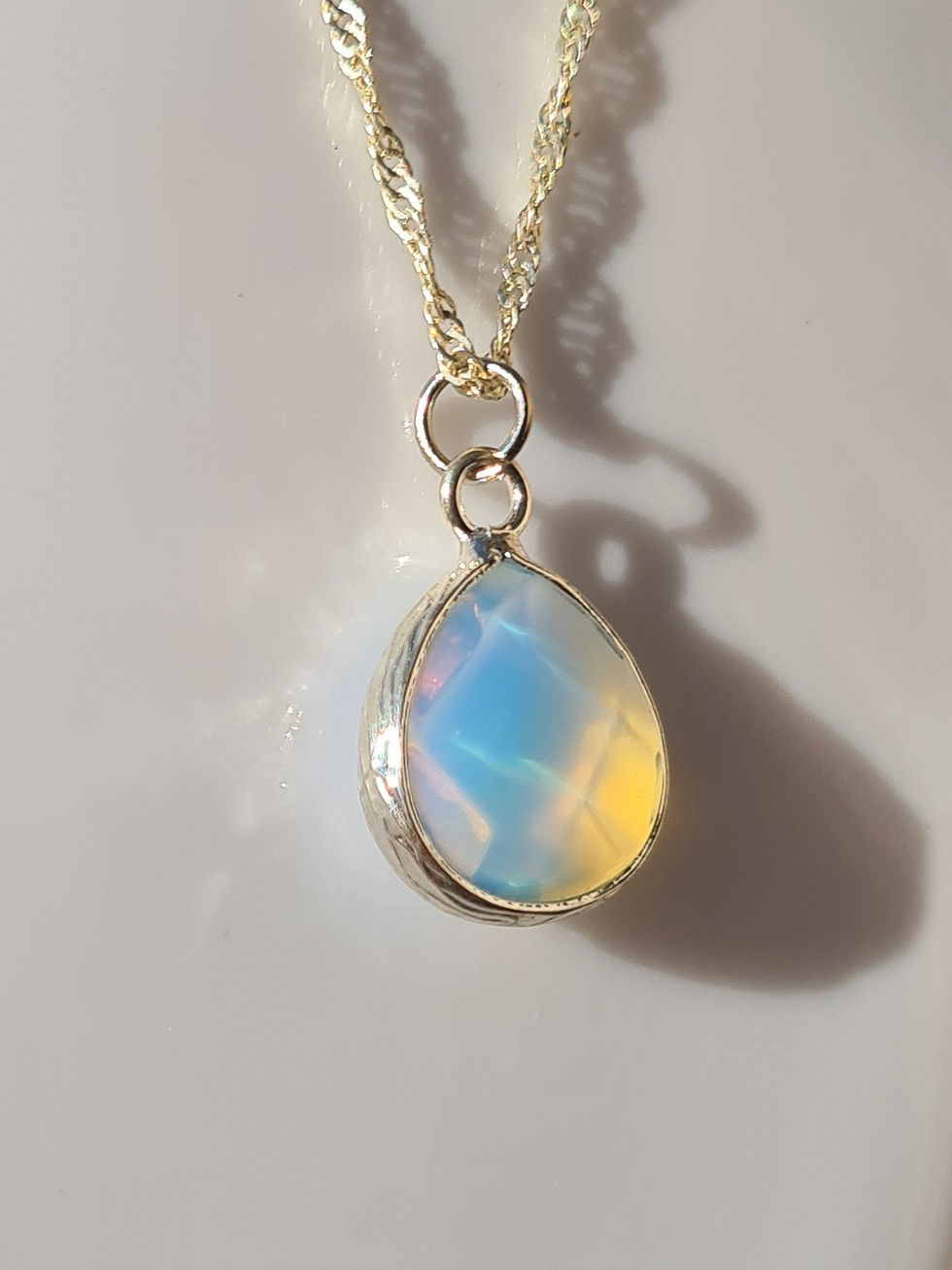 Thumbnail: pendentif opale