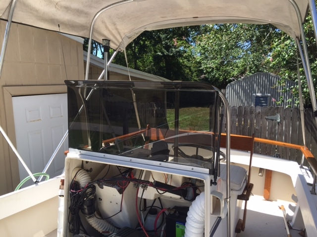 Thumbnail: Center Console Windshield (Clear)