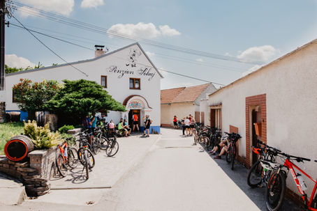 Májové putování po Modrých horách