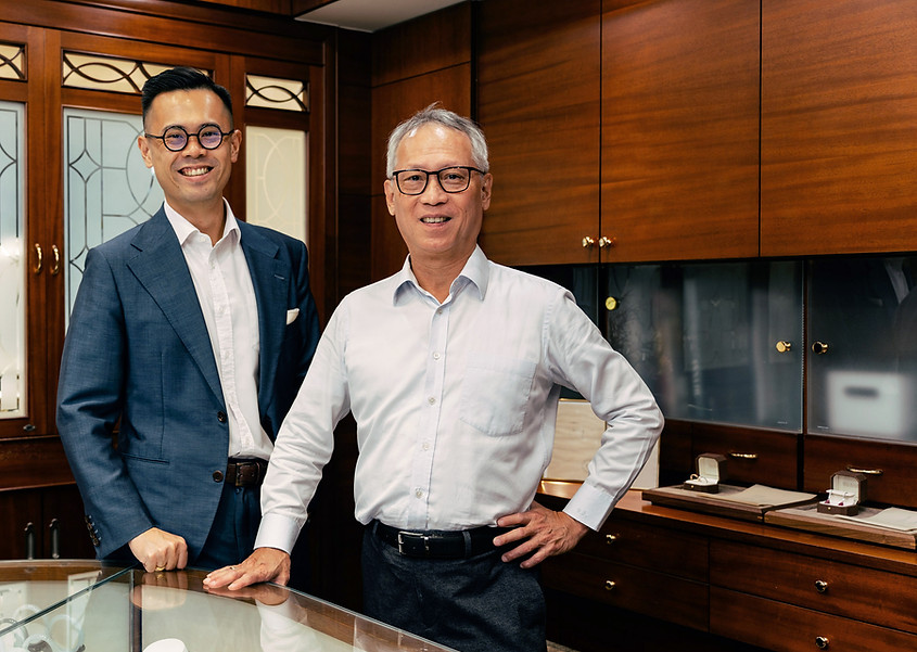 華富爾珠寶Full House，創業第一代與接班第二代合照