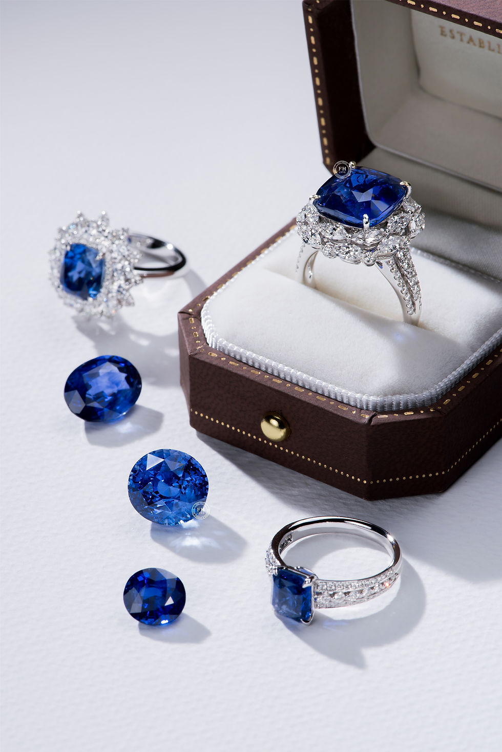 藍寶石裸石與戒指