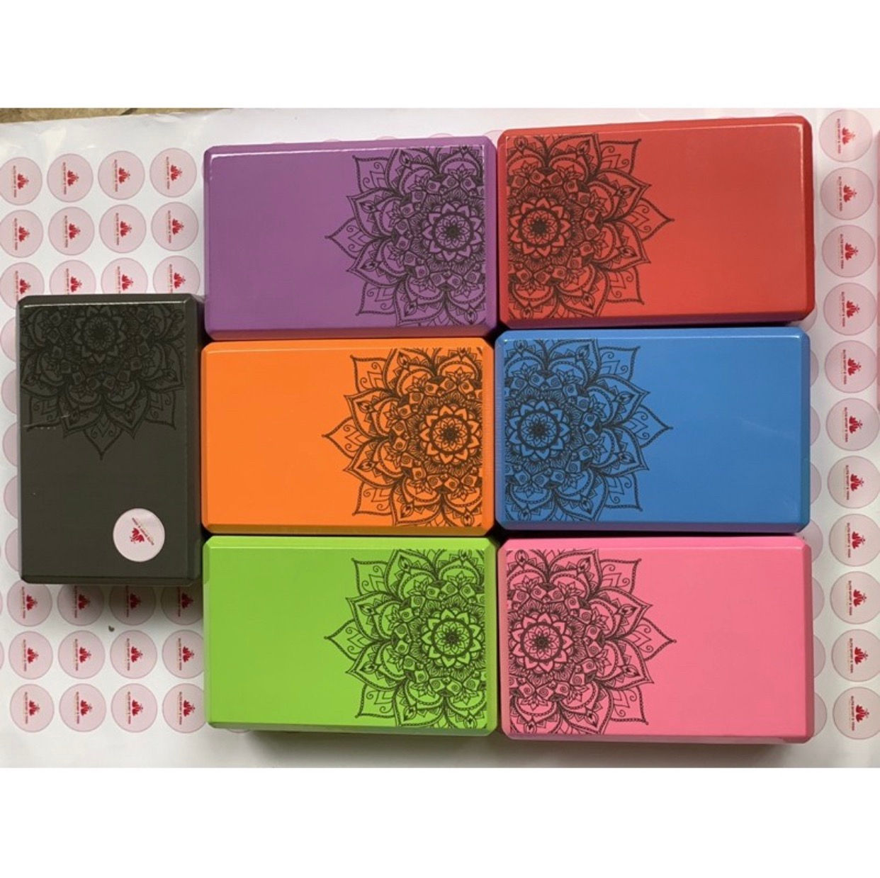 Gạch, gối tập yoga chất lượng cao