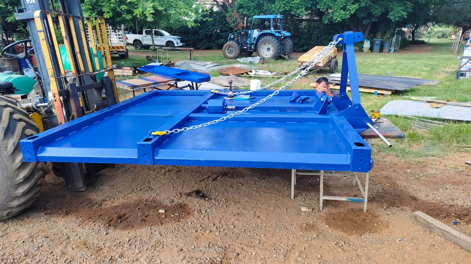 2.4m  Slasher